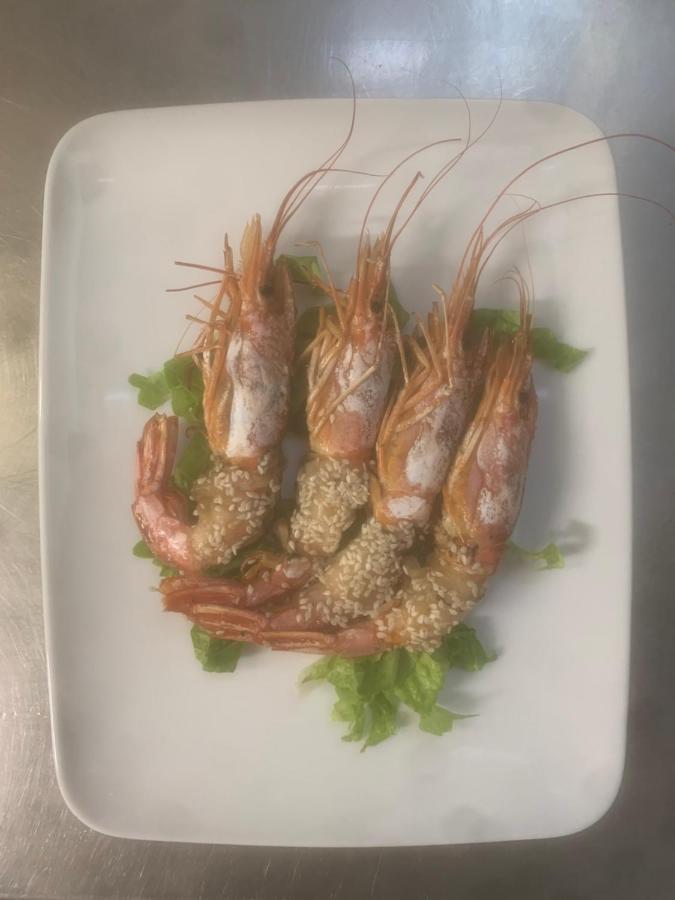 Hotel Verdesolemare มารินา ดิ เปียตราซันตา ภายนอก รูปภาพ